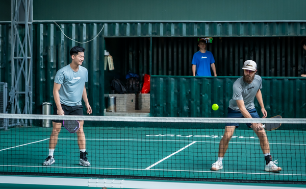 10 Lỗi Người Mới Chơi Pickleball Thường Mắc & Cách Sửa